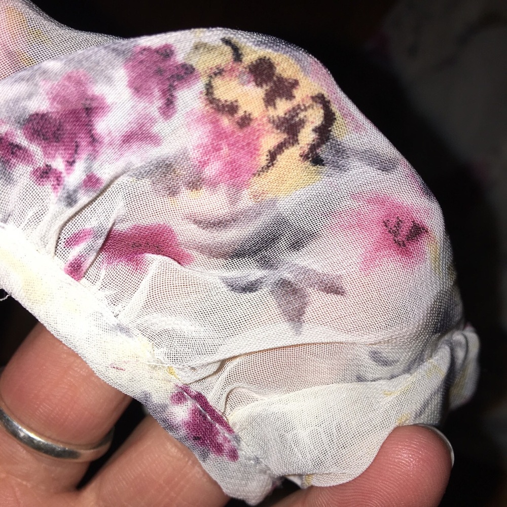 Blouse - Picture 3 of 4